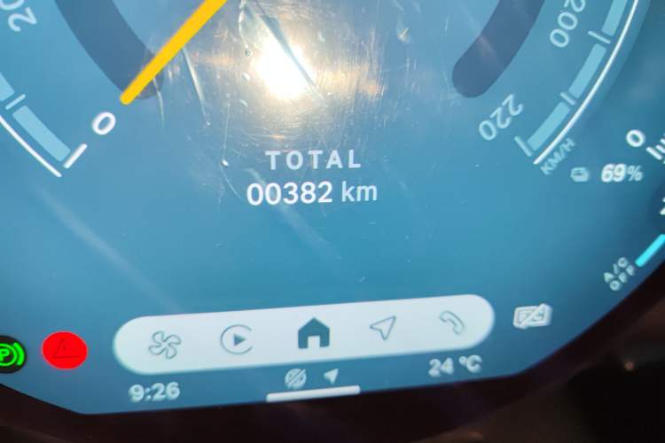 Used MINI Electric COOPER 2025 456km COOPER E Classic Style Odometer Close Up