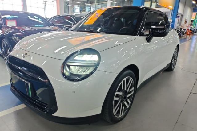 Used MINI Electric COOPER 2025 Model Facelift 466km COOPER E Classic Style