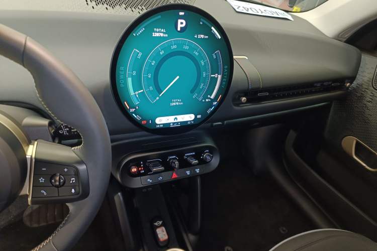 Used MINI Electric COOPER 2025 456km COOPER E Classic Style Audio And AC Panel