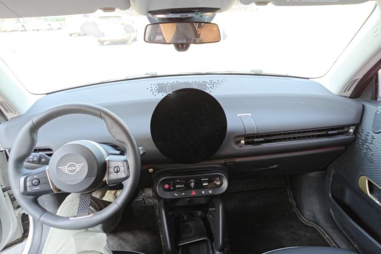 Used MINI Electric COOPER 2025 456km COOPER E Classic Style Center Console