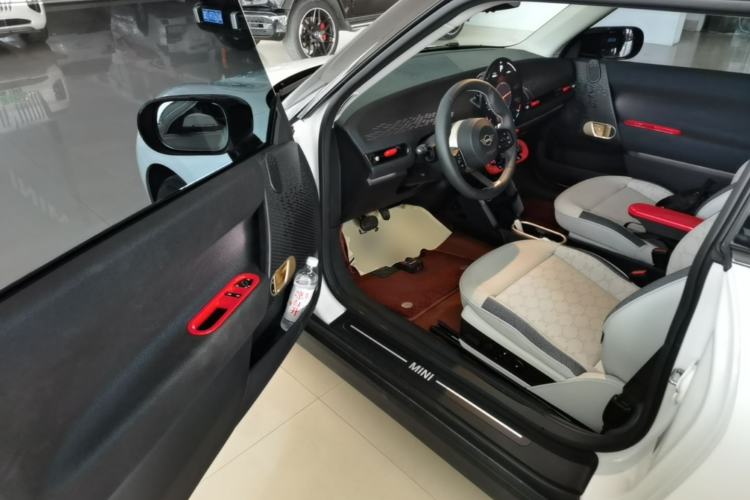 Used MINI Electric COOPER 2025 456km COOPER E Classic Style Driver Seat
