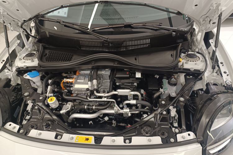 Used MINI Electric COOPER 2025 456km COOPER E Classic Style Engine Bay