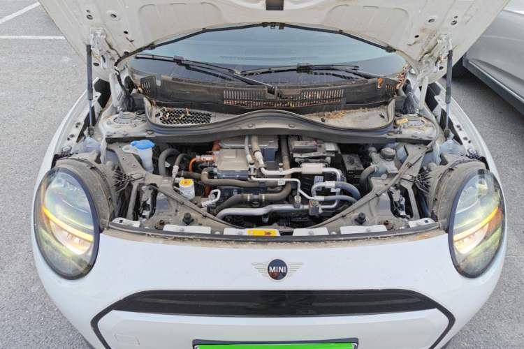 Used MINI Electric COOPER 2025 456km COOPER E Classic Style Engine Bay