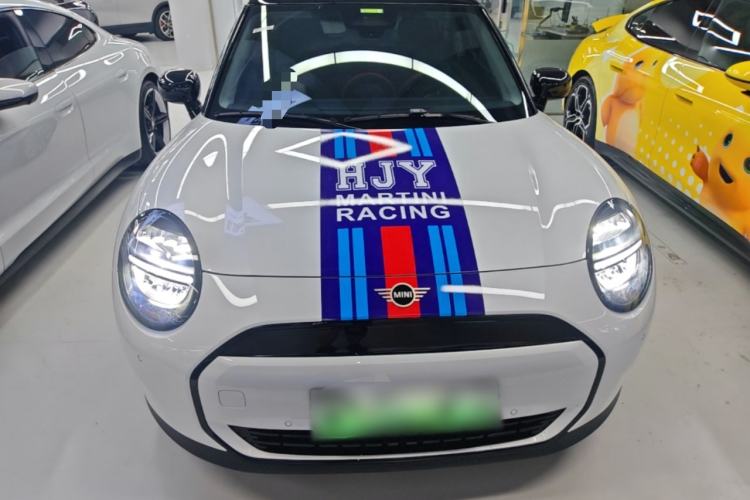 Used MINI Electric COOPER 2025 456km COOPER E Classic Style Front