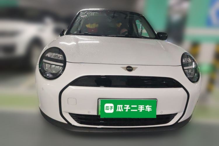 Used MINI Electric COOPER 2025 456km COOPER E Classic Style Front
