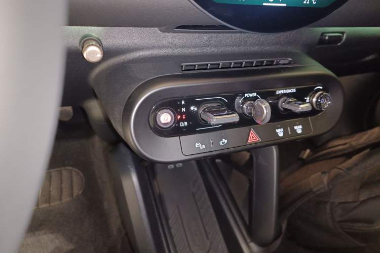 Used MINI Electric COOPER 2025 456km COOPER E Classic Style Gear Lever