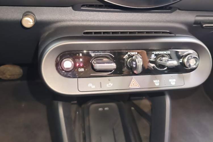 Used MINI Electric COOPER 2025 456km COOPER E Classic Style Gear Lever