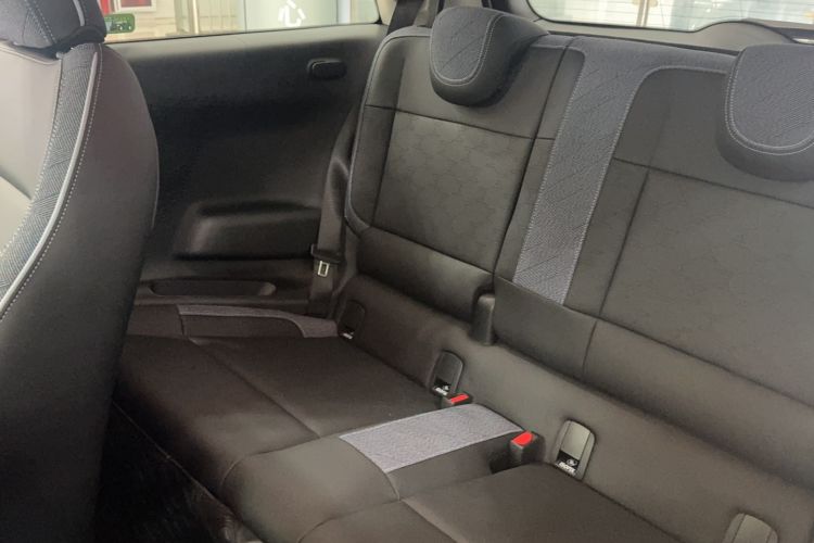 Used MINI Electric COOPER 2025 Model Facelift 466km COOPER E Classic Style Interior 1
