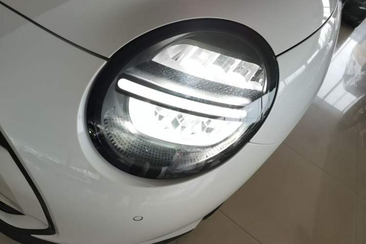 Used MINI Electric COOPER 2025 456km COOPER E Classic Style Left Front Headlight