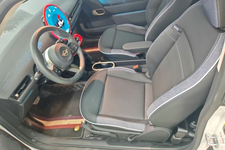 Used MINI Electric COOPER 2025 456km COOPER E Classic Style Left Front Seat