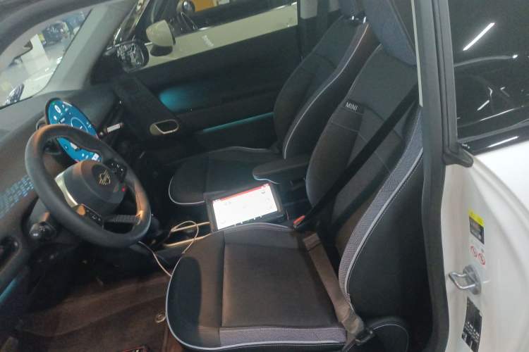 Used MINI Electric COOPER 2025 456km COOPER E Classic Style Left Front Seat