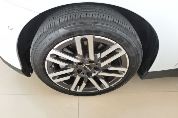 Used MINI Electric COOPER 2025 456km COOPER E Classic Style Left Front Wheel Hub