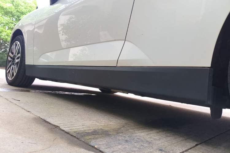 Used MINI Electric COOPER 2025 456km COOPER E Classic Style Left Side Sill