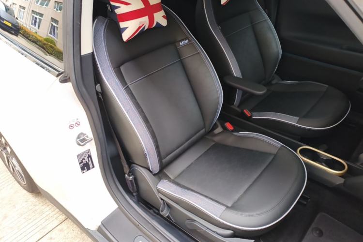 Used MINI Electric COOPER 2025 456km COOPER E Classic Style Right Front Seat