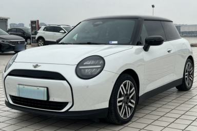 Used MINI Electric COOPER 2025 456km COOPER E Classic Style