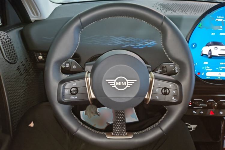Used MINI Electric COOPER 2025 Model Facelift 466km COOPER E Classic Style Steering Wheel