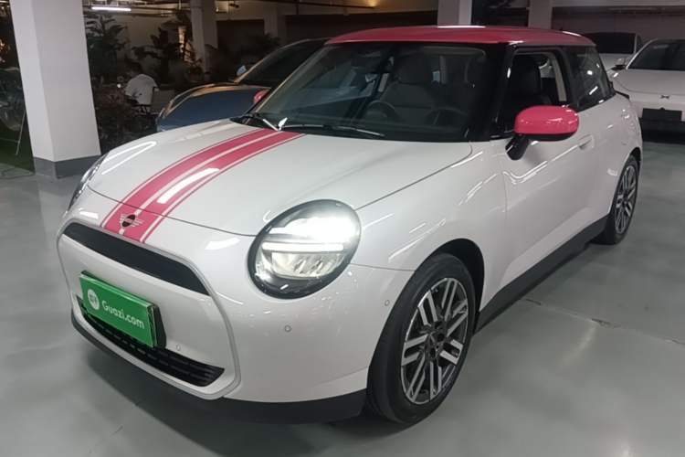 Używany MINI Electric COOPER 2025 Model Facelift 466km COOPER E Classic Style Guazi used car, China used car export, Used car for sale, Used  cars, Cheapest cars for sale