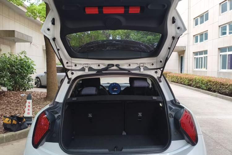Used MINI Electric COOPER 2025 456km COOPER E Classic Style Trunk