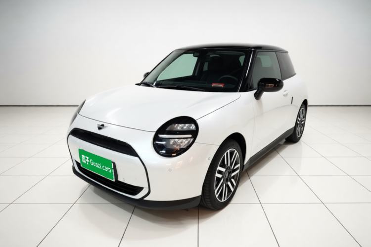 MINI Electric COOPER 2025 456km COOPER E Classic Style с пробегом Guazi used car, China used car export, Used car for sale, Used cars, Cheapest cars for sale