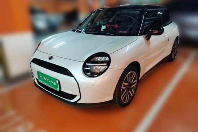 Used MINI Electric COOPER 2025 456km COOPER E Classic Style
