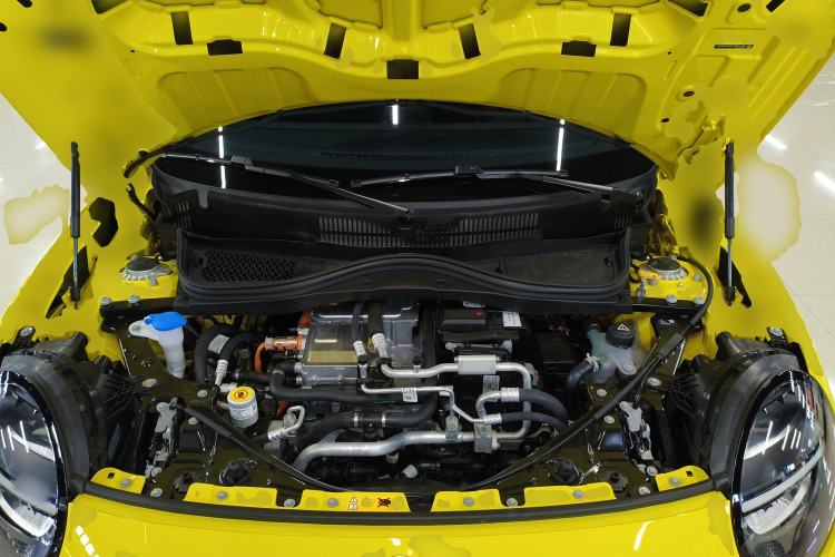 Used MINI Electric COOPER 2025 456km COOPER E Classic Style Engine Bay