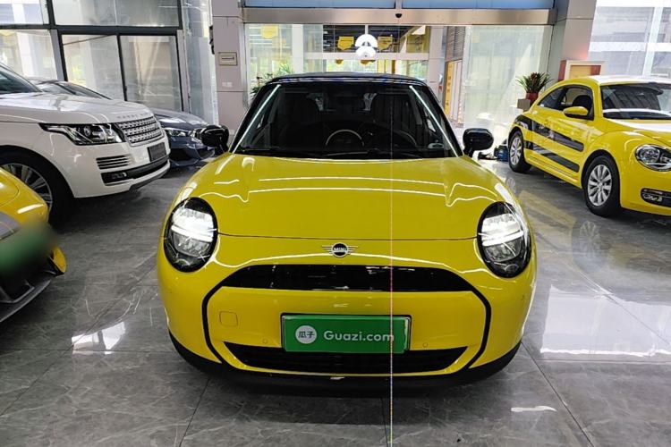 Used MINI Electric COOPER 2025 456km COOPER E Classic Style Front