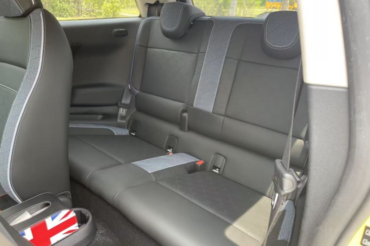Used MINI Electric COOPER 2025 456km COOPER E Classic Style Interior 3