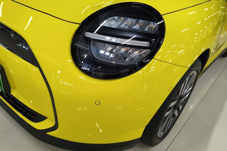 Used MINI Electric COOPER 2025 456km COOPER E Classic Style Left Front Headlight