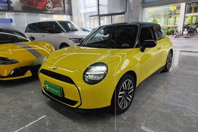 Used MINI Electric COOPER 2025 456km COOPER E Classic Style
