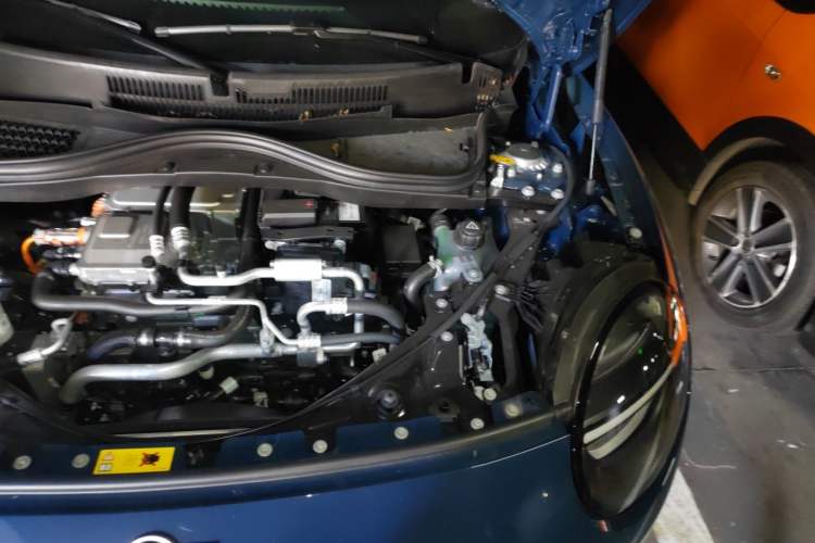 Used MINI Electric COOPER 2026 Model, 466km COOPER E Classic Style Engine Bay Left