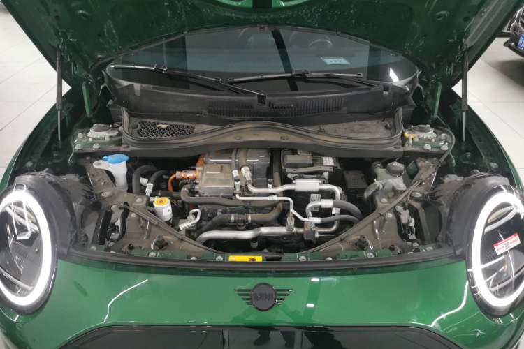 Used MINI Electric COOPER JCW 2025 JOHN COOPER WORKS Engine Bay
