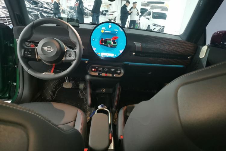 Used MINI Electric COOPER JCW 2025 JOHN COOPER WORKS Interior 2