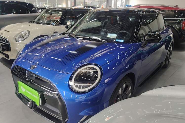 Used MINI Electric COOPER JCW 2025 Model Facelift JOHN COOPER WORKS Guazi used car, China used car export, Used car for sale, Used  cars, Cheapest cars for sale