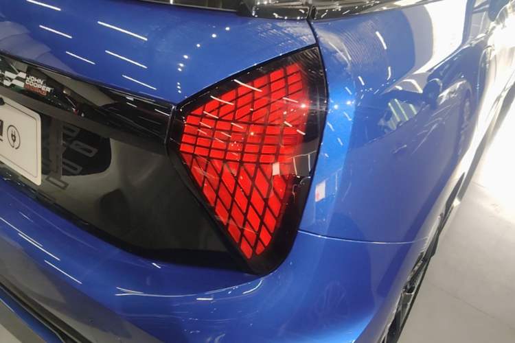 Used MINI Electric COOPER JCW 2025 Model Facelift JOHN COOPER WORKS Right Rear Taillight