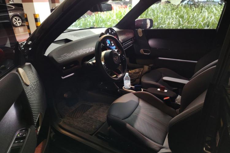 Used MINI Electric COOPER JCW 2025 JOHN COOPER WORKS Driver Seat