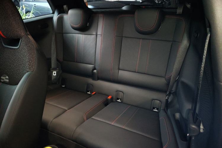 Used MINI Electric COOPER JCW 2025 JOHN COOPER WORKS Left Rear Seat
