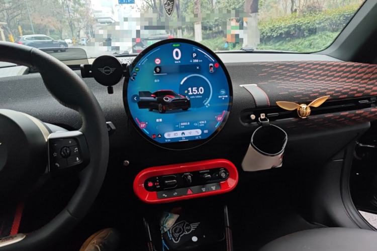 Used MINI Electric COOPER JCW 2025 JOHN COOPER WORKS Audio And AC Panel