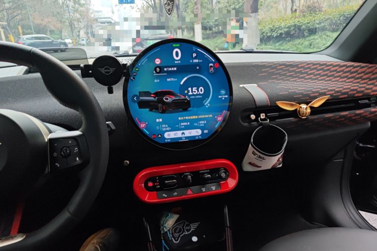 Used MINI Electric COOPER JCW 2025 JOHN COOPER WORKS Audio And AC Panel