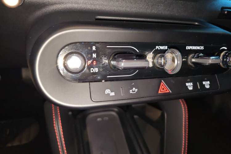 Used MINI Electric COOPER JCW 2025 JOHN COOPER WORKS Gear Lever