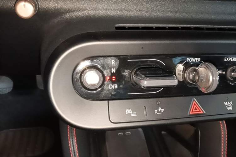 Used MINI Electric COOPER JCW 2025 JOHN COOPER WORKS Gear Lever