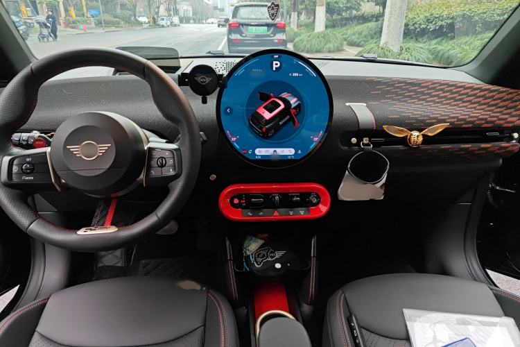 Used MINI Electric COOPER JCW 2025 JOHN COOPER WORKS Interior 2