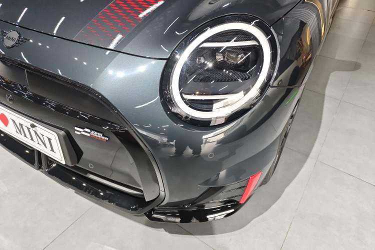 Used MINI Electric COOPER JCW 2025 JOHN COOPER WORKS Left Front Headlight
