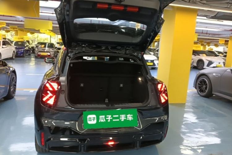 Used MINI Electric COOPER JCW 2025 JOHN COOPER WORKS Trunk