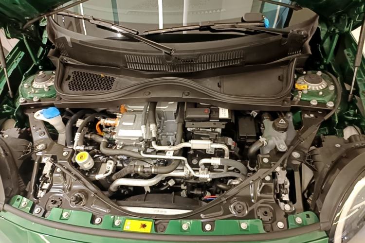 Used MINI Electric COOPER JCW 2025 JOHN COOPER WORKS Engine Bay