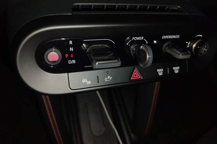 Used MINI Electric COOPER JCW 2025 JOHN COOPER WORKS Gear Lever