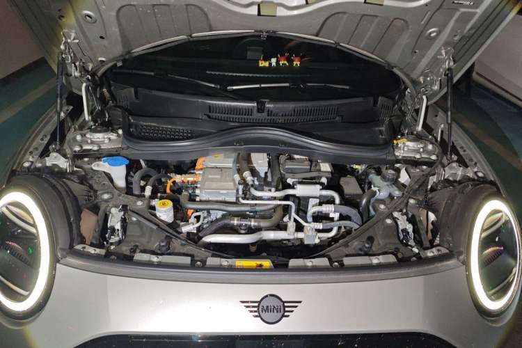 Used MINI Electric COOPER JCW 2025 JOHN COOPER WORKS Engine Bay