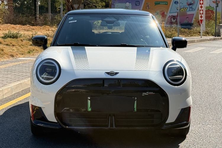 Used MINI Electric COOPER JCW 2025 JOHN COOPER WORKS Exterior 1