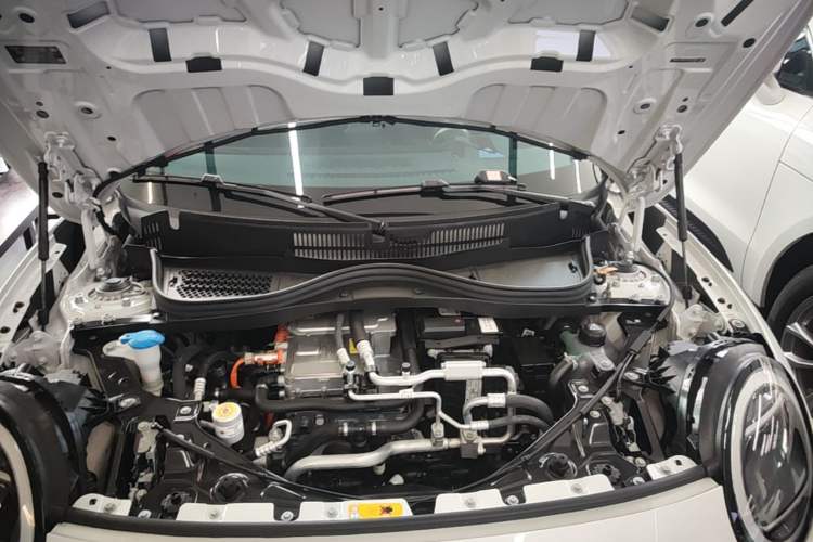 Used MINI Electric COOPER JCW 2025 JOHN COOPER WORKS Engine Bay