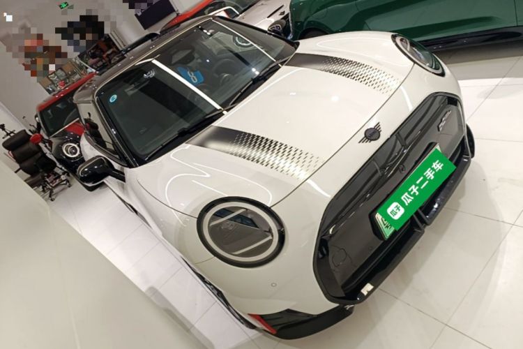 Used MINI Electric COOPER JCW 2025 JOHN COOPER WORKS Front Right 45 Deg