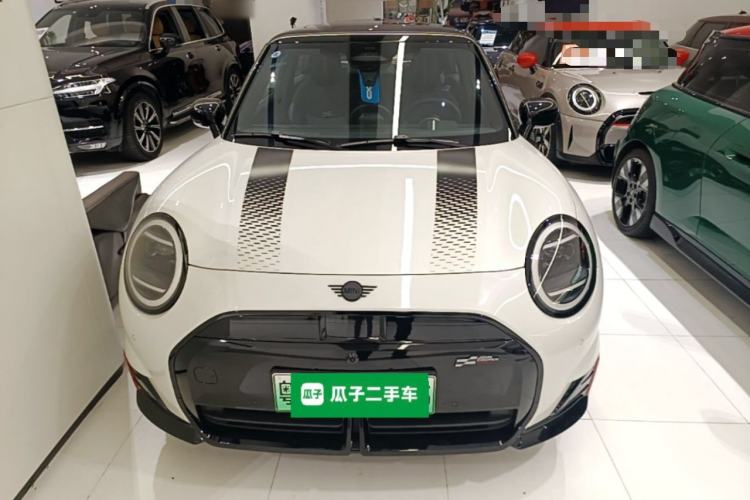 Used MINI Electric COOPER JCW 2025 JOHN COOPER WORKS Front